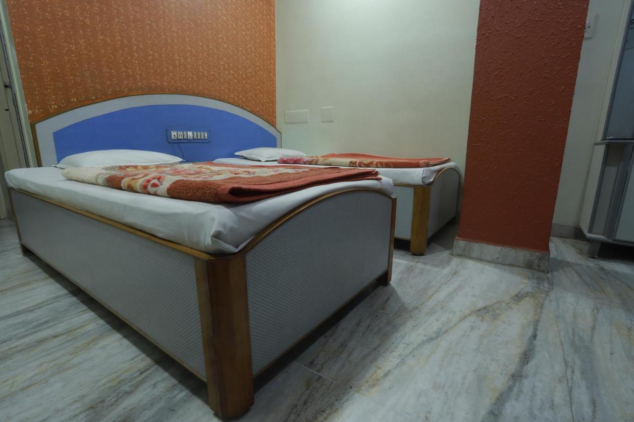 Hotel Darshan Amreli Exterior photo